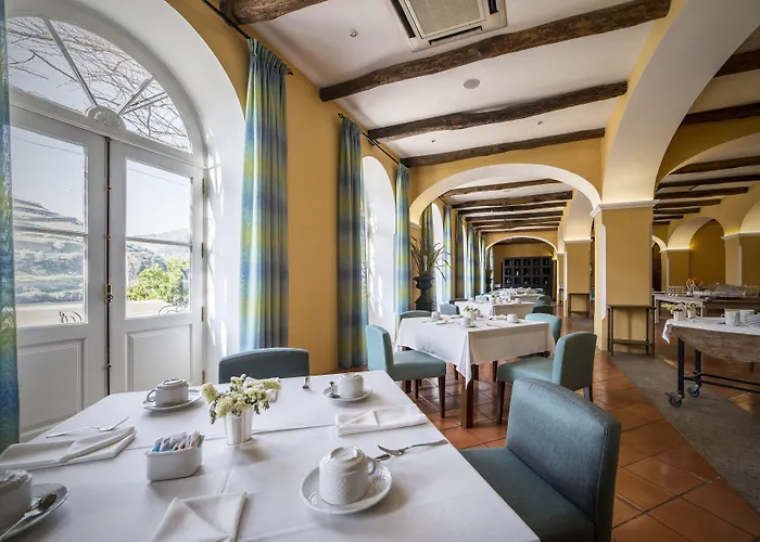 The Vintage House - Douro 호텔